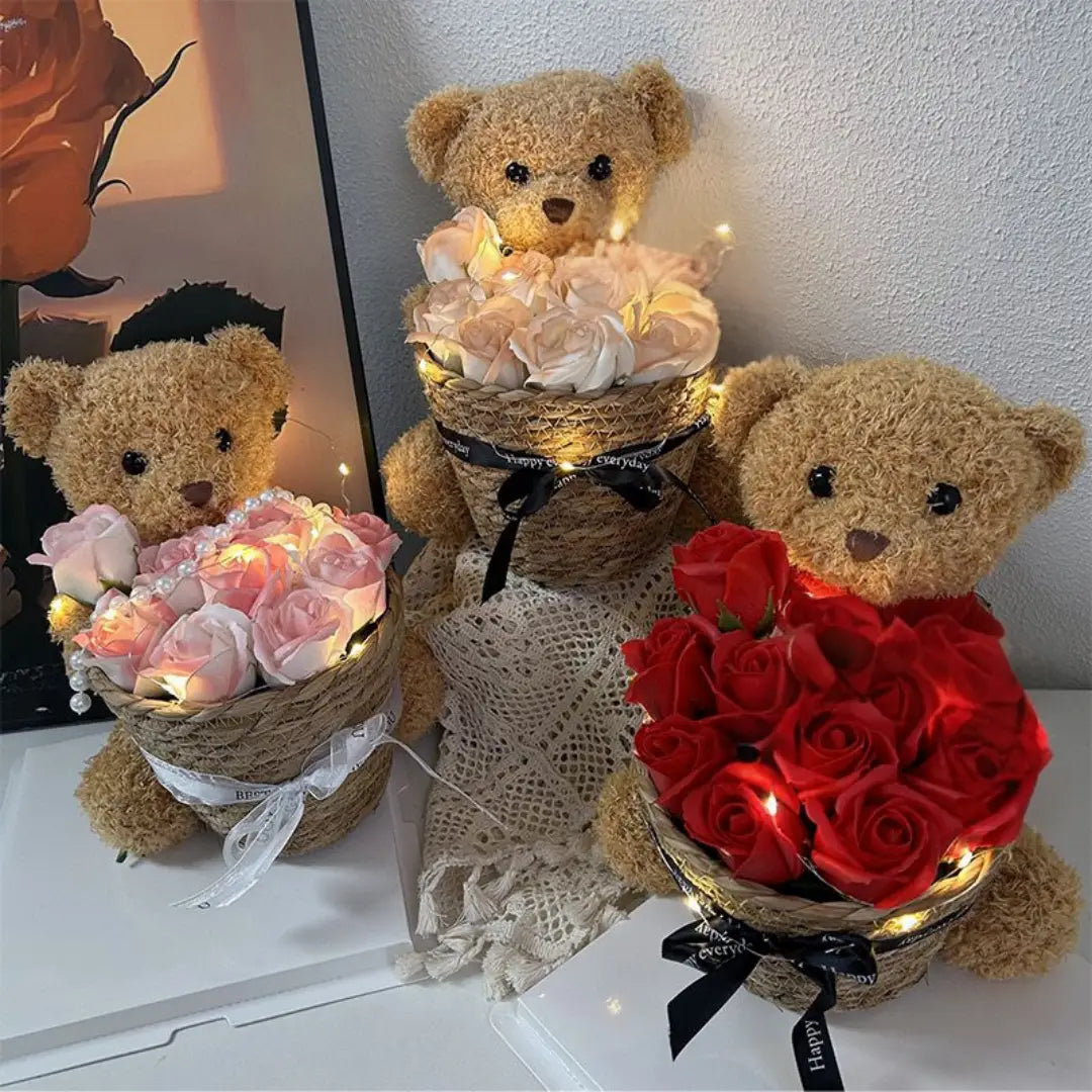 Teddybeer met Eeuwige Rozen Cadeaumand – 25 cm – Romantisch Geschenk
